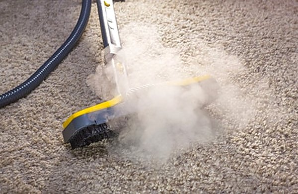 Hot-water extraction on bedroom carpet in a Mesa AZ home